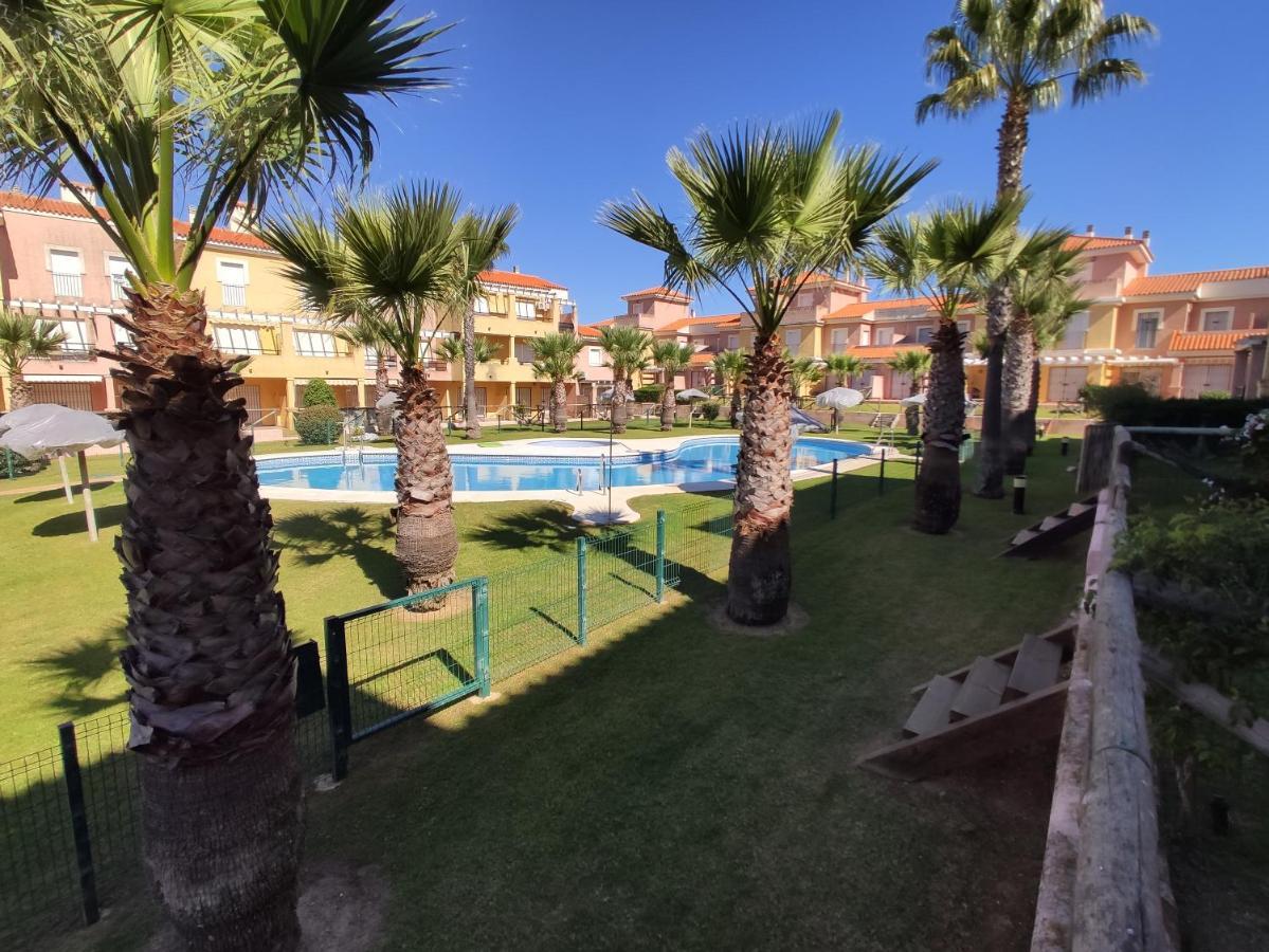 Beach-Golf House Ислантилья Экстерьер фото